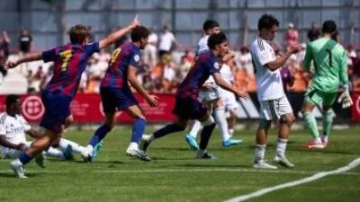 برشلونة-يفرض-أفضليته-على-ريال-مدريد-بهدف-خلال-الشوط-الأول