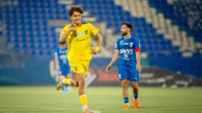 الحزم-يتخطى-الهلال-ويصل-إلى-نهائي-جوّي
