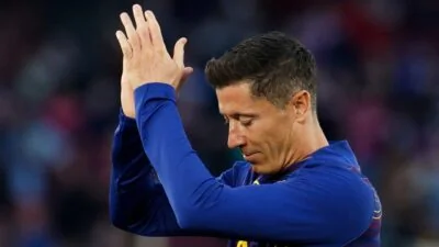 قبل-مغادرته-برشلونة-حكم-قضائي-لصالح-ليفاندوفسكي-ضد-الجماعة-الإجرامية