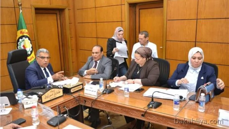 محافظ-الدقهلية-يعقد-لقاءه-الدوري-مع-أعضاء-مجلسي-النواب-والشيوخ