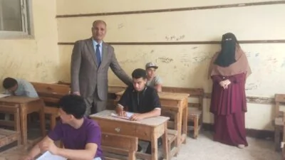 عبد-الشافي-يتابع-لجان-الشهادة-الإعدادية-بنبروه-ويشيد-بانتظام-سير