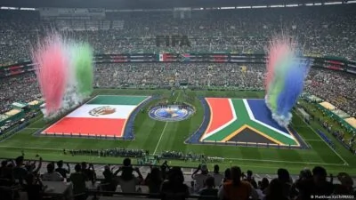 افتتاح-منافسات-كأس-العالم-بنظام-جديد-لأداء-النشيد-الوطني