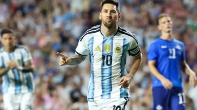 ليس-رونالدو-أو-بيليه-من-هو-النجم-الذي-وصفه-ميسي