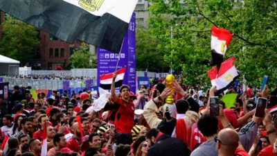 استقبال-حاشد-لبعثة-مصر-قبل-مواجهة-أستراليا