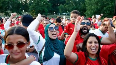 بوسطن-تشتعل-حماساً-جماهير-المغرب-ترفع-وتيرة-الأجواء-قبل-صدام.jfif_