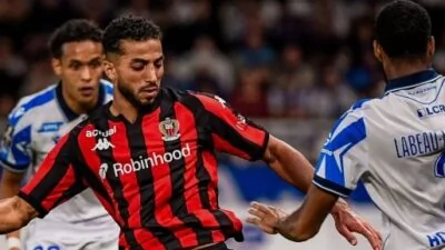 نيس يحقق أول انتصار له في الدوري الفرنسي بقيادة محمد عبد المنعم